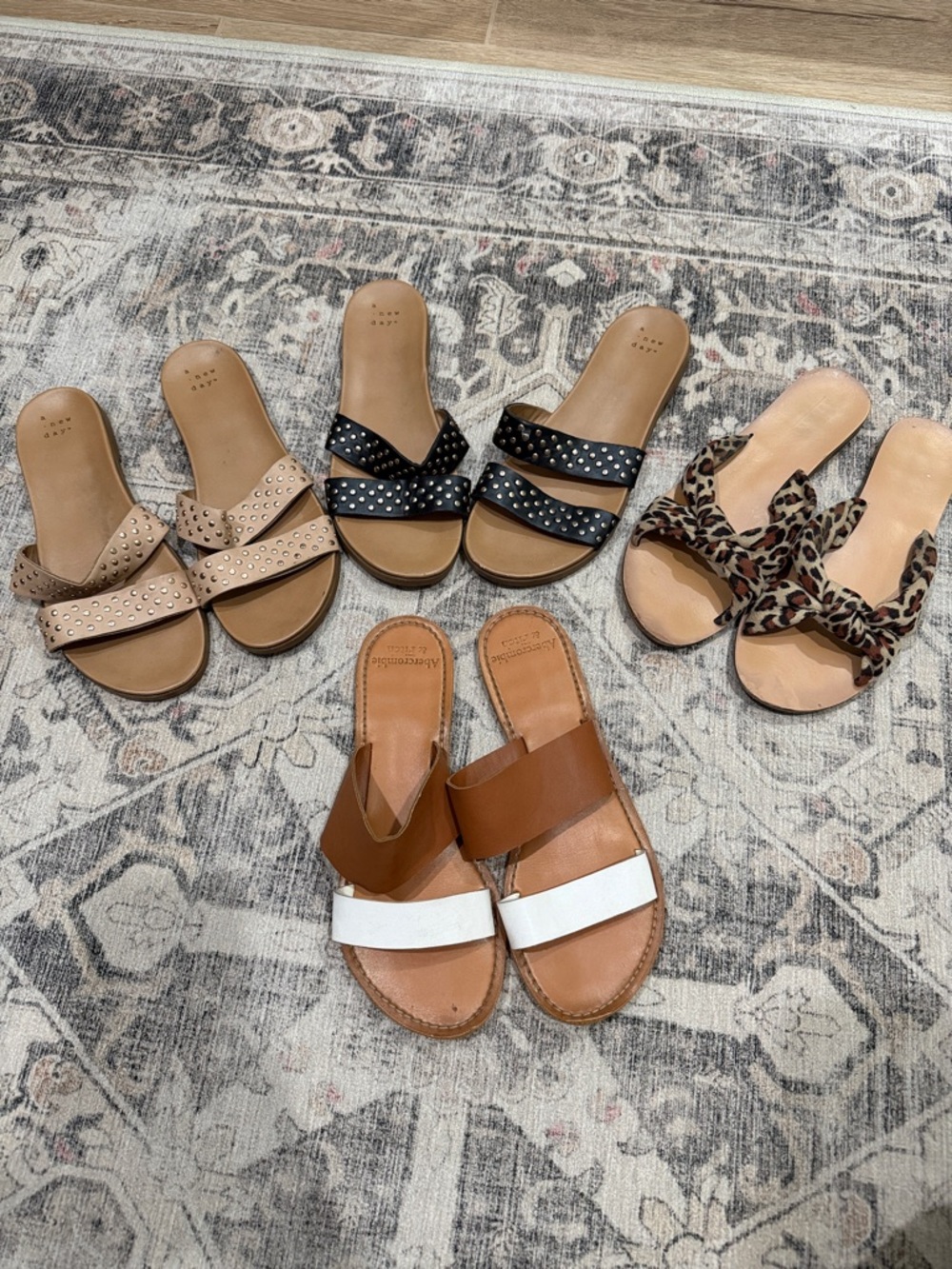 Abercrombie & Fitch Tan and White Double-Strap Slide Sandals